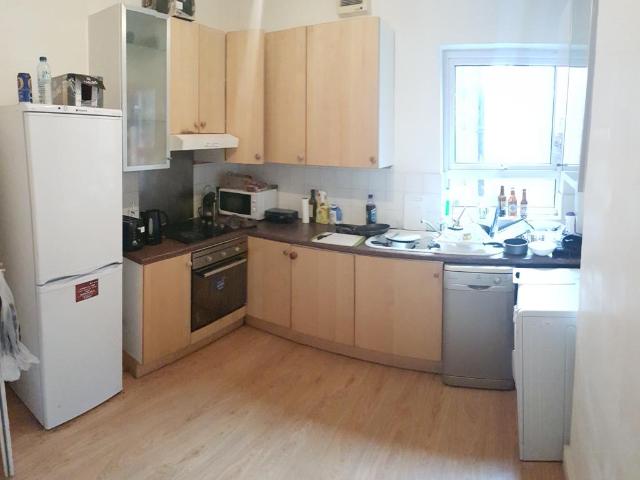 Egerton Road, Manchester, M14 6UE, United Kingdom | 6 bed duplex for rent #134073373 | Rentberry
