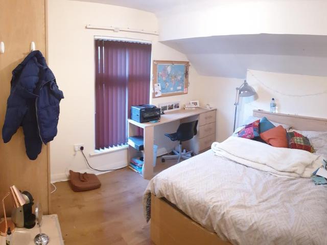 Egerton Road, Manchester, M14 6UE, United Kingdom | 9 bed townhouse for rent #16539643 | Rentberry
