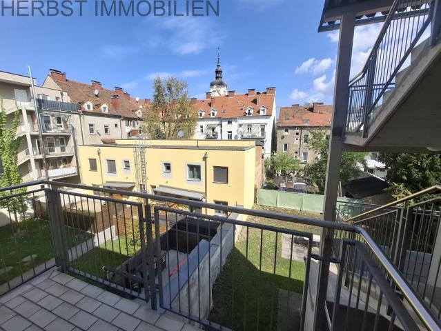 EGGENBERG: NÄHE LKH GRAZ II 2 ZIMMER+BALKON IM 2. OG OHNE LIFT FÜR SPORTLICHE