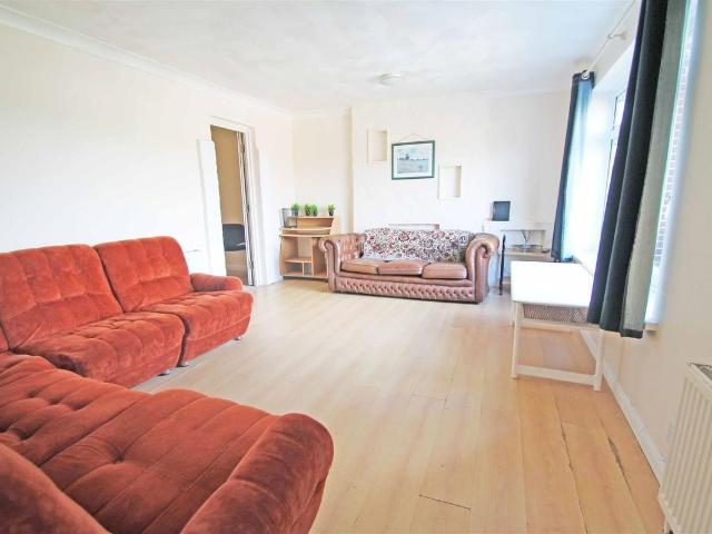 Egginton Road, Brighton BN2, 4 bed property to rent, £2,000 pcm | PrimeLocation