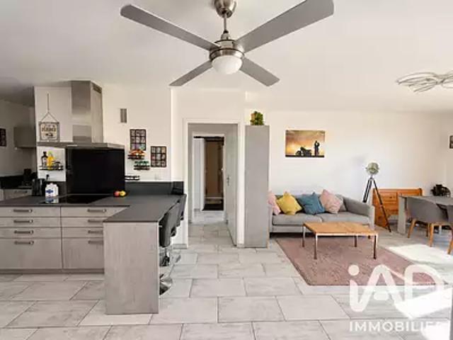 Egly 91520 Achat / Vente appartement 4 pièces t4 au dernier étage parking