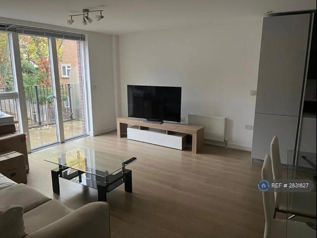 Egleton House, London, SW15 1 bed in a flat share to rent £1,199 pcm £277 pw