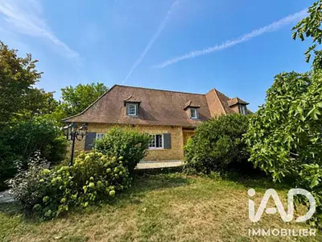 Eglise Neuve de Vergt 24380 Achat / Vente maison 10 pièces t10 piscine terrasse