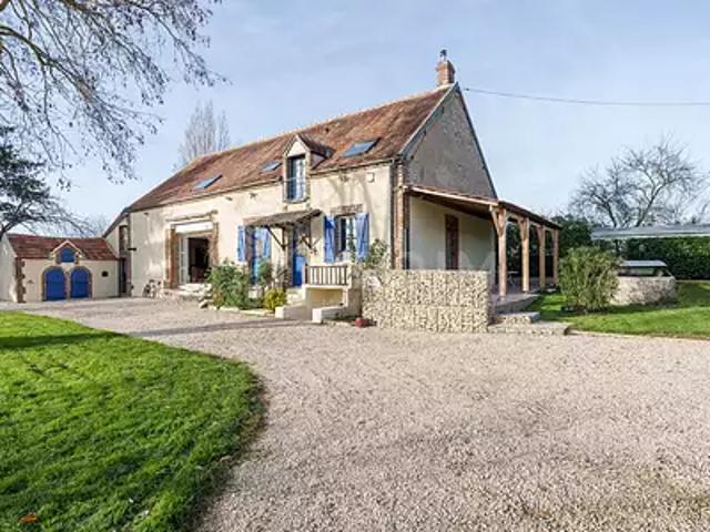 Egriselles le Bocage 89500 Achat / Vente maison 7 pièces t7 au dernier étage terrasse