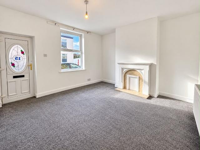 Egton Street, Hull, East Riding Of Yorkshi HU8, 2 bed detached house to rent, £625 pcm | PrimeLocation