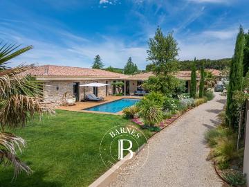 Eguilles – Villa Contemporaine De Plain Pied – 4 Chambres –. 225m² Eguilles