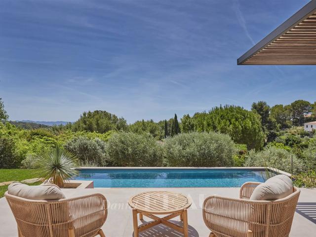 Eguilles Maison contemporaine 240m² Aix en Provence