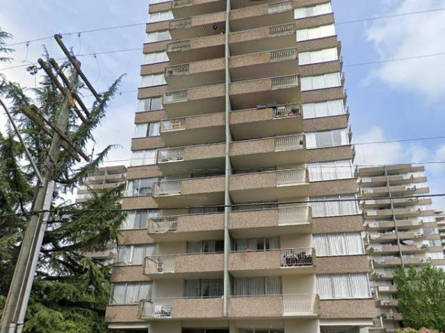 ED. TOWERS 2 Bed 1 Bath B EDT Apartment for Rent