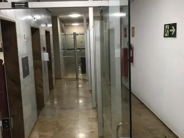 ED. CHIQUITO LOPES Apartamento com dois quartos