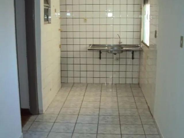Ed. Rio São Francisco Apto. 806 A. Setor Central