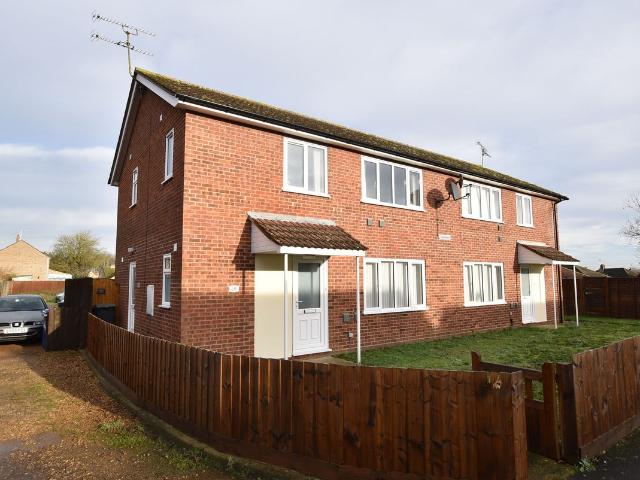 Edmund Road, Brandon IP27, 2 bed flat to rent, £775 pcm | PrimeLocation