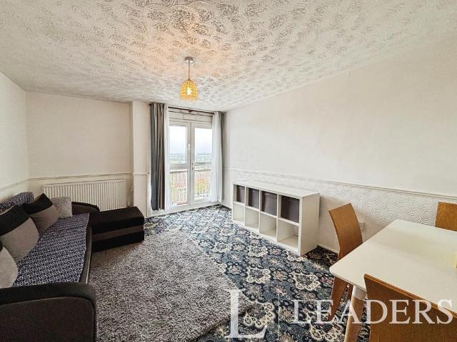 Edmunds Tower, CM19 1 bed flat to rent £1,050 pcm £242 pw