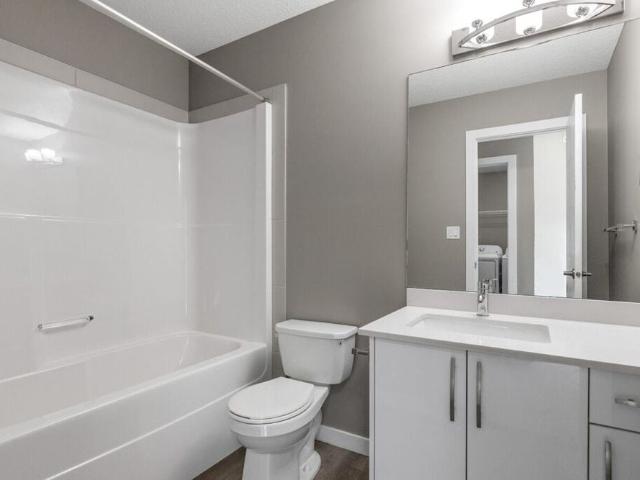 Edmonton Unfurnished townhouse Rental in Hamptons Spacious Townhome With Double Garage In West End Community