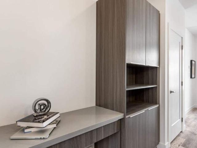 Edmonton Unfurnished townhouse Rental in West Jasper Place Brand NEW Beautiful Contemporary Townhome!