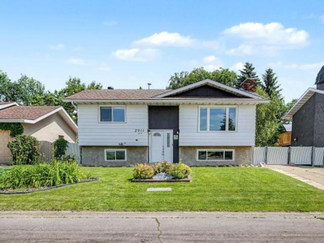 2911 83 Street Nw, Edmonton, AB, T6K 3A4 house for sale | Listing ID E4507 | Royal LePage