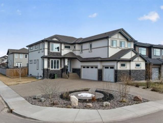707 180 St Sw, Edmonton, AB, T6W 2S8 house for sale | Listing ID E4508 | Royal LePage