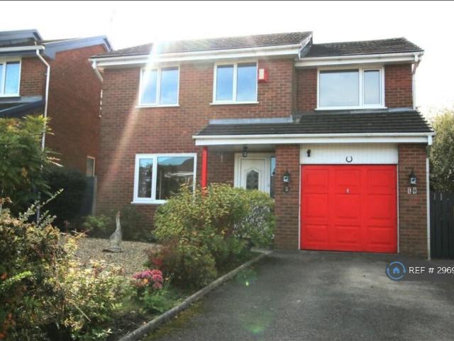 Edmonton Drive, Blackburn, BB2 4 bed detached house to rent £1,550 pcm £358 pw