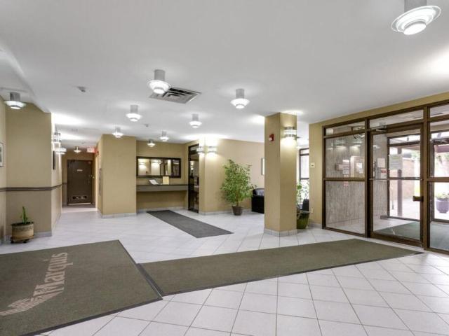 Edmonton Furnished Condo Rental in Downtown Modern Condo Walking Distance To Alberta Legislature Building and River Valley!