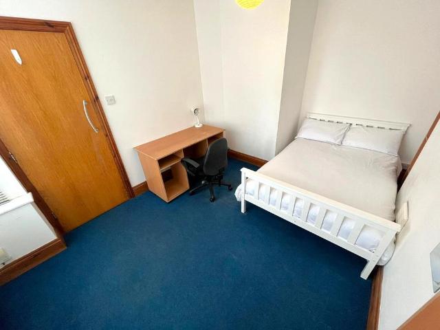 Ednaston Road, Dunkirk, Nottingham NG7 1 bed in a house share to rent £550 pcm £127 pw