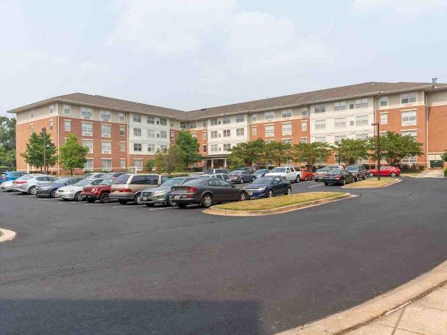 Ednor Apartments I 2 Bedroom Apartment for Rent at 1040 E 33rd St, Baltimore, MD 21218 Ednor Gardens Lakeside