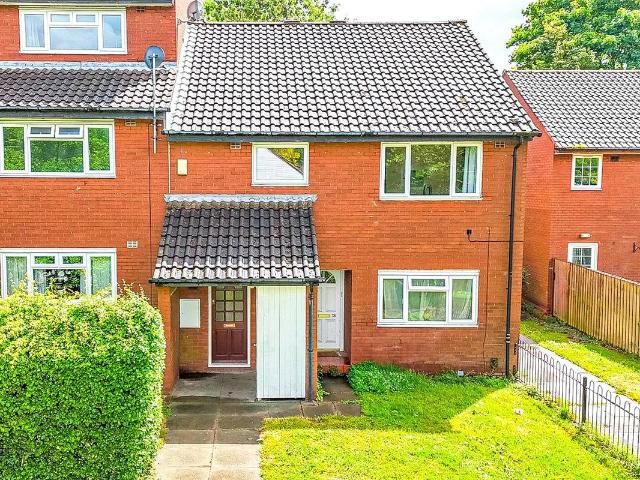 Edale, Stonydelph, Tamworth, Staffordshire B77, 2 bed maisonette to rent, £875 pcm | PrimeLocation