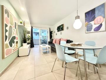Edamame: piscina, terraza, internet, parking