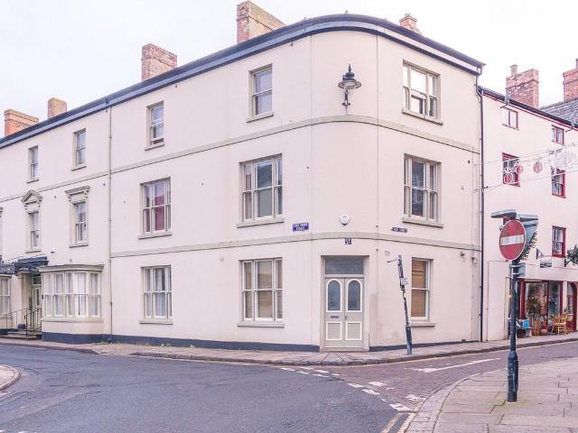 Edde Cross Street, Ross On Wye, Herefordshire HR9, 2 bed flat to rent, £825 pcm | PrimeLocation