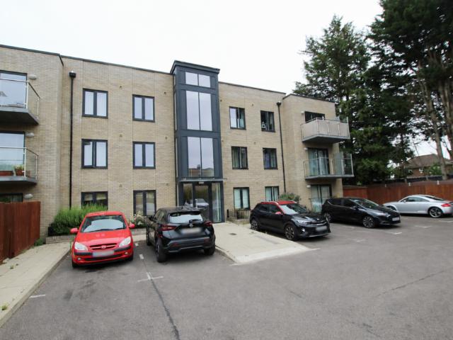 Edeva Court, Cambridge CB1 2 bed flat to rent £1,750 pcm £404 pw