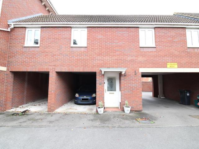 Eden Croft, Weston super Mare, BS24 2 bed house to rent £1,200 pcm £277 pw