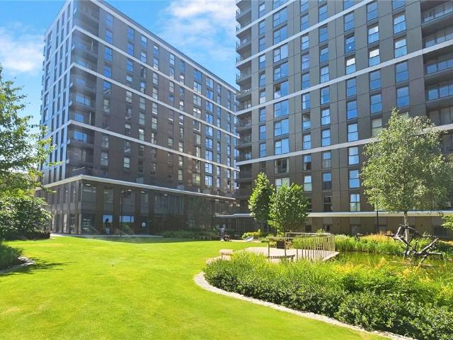 Eden Grove, Staines Upon Thames, Surrey TW18, 1 bed flat to rent, £1,800 pcm | PrimeLocation