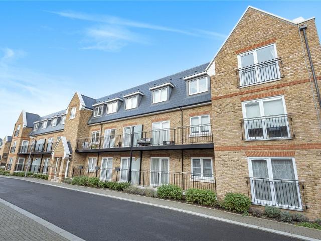 Eden Road, Dunton Green, Sevenoaks, Kent TN14, 2 bed flat to rent, £1,775 pcm | PrimeLocation