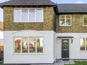 Eden Road, London, BR3 4AT, United Kingdom | 4 bed duplex for rent #167625556 | Rentberry