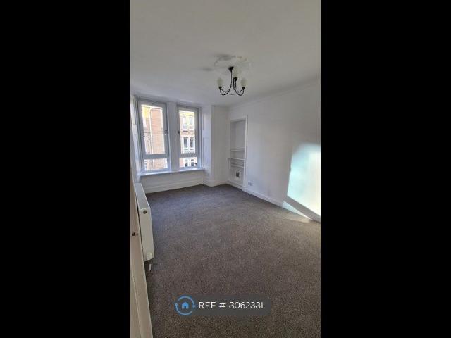 Eden Street, Dundee DD4, 2 bed flat to rent, £850 pcm | PrimeLocation