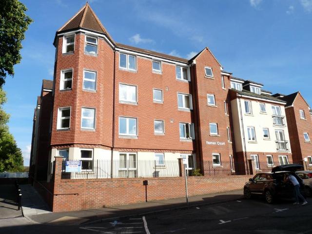 Edenbridge, Kent, TN8 1 bed retirement property to rent £1,400 pcm £323 pw