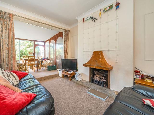 Edenvale Road, Tooting CR4, 4 bed property to rent, £3,200 pcm | PrimeLocation