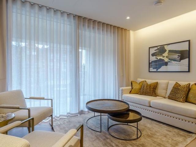 Edgware Road, London W2, Studio to rent, £4,758 pcm | PrimeLocation