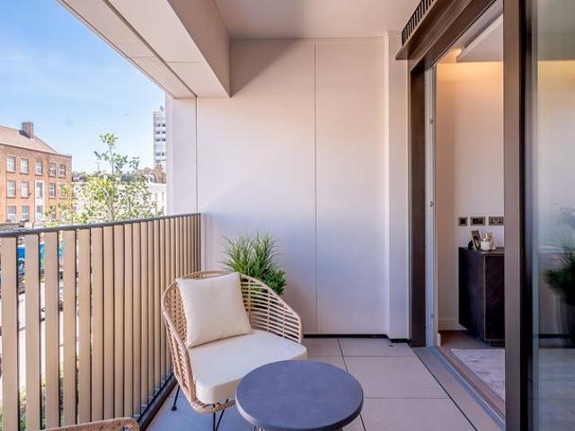 Edgware Road, London W2, 2 bed flat to rent, £6,864 pcm | PrimeLocation