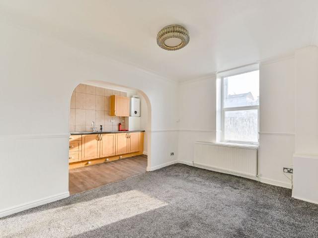 Edgware Road, St John's Wood, London W2, 1 bed flat to rent, £1,950 pcm | PrimeLocation