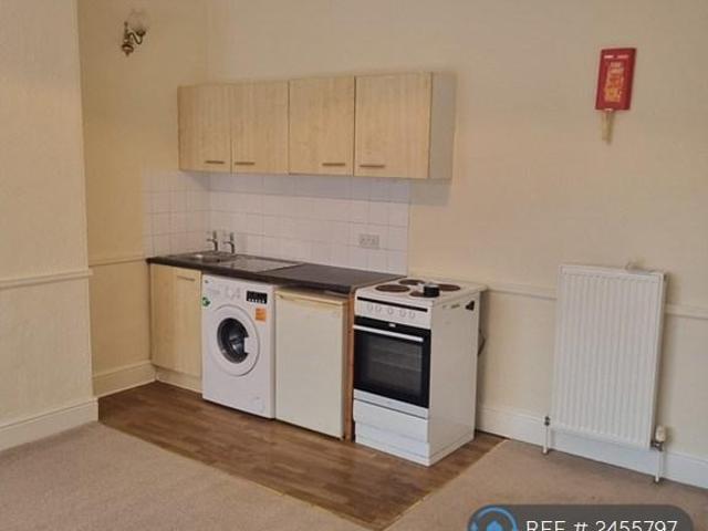 Edgbaston, Birmingham, B16 1 bed flat to rent £725 pcm £167 pw