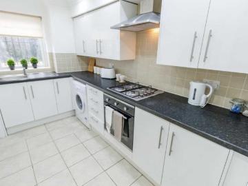 Edge Lane, Liverpool L7, 2 bed flat to rent, £800 pcm | PrimeLocation