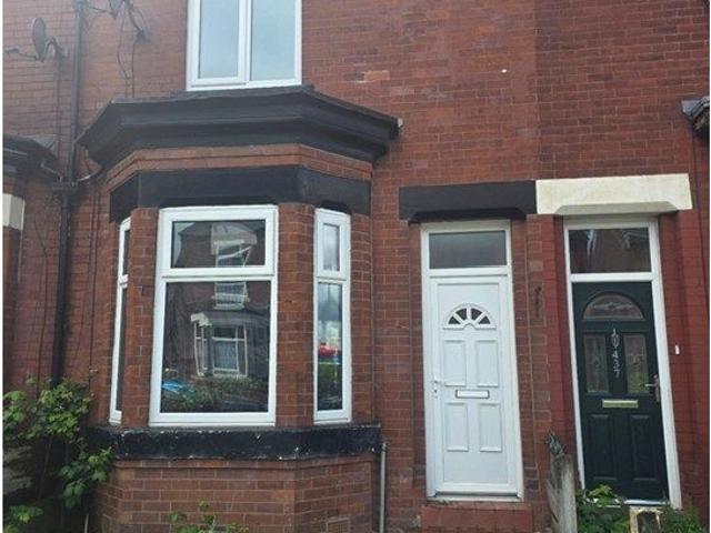 Edge Lane, Manchester M43, 3 bed terraced house to rent, £1,300 pcm | PrimeLocation