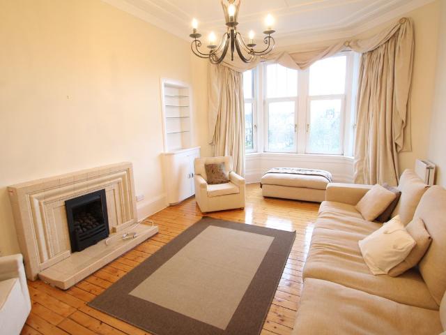 Edgehill Road, Glasgow G11, 2 bed flat to rent, £1,300 pcm | PrimeLocation