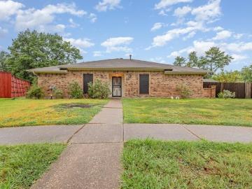 Edgemere Ct, Garland, Home For Sale
