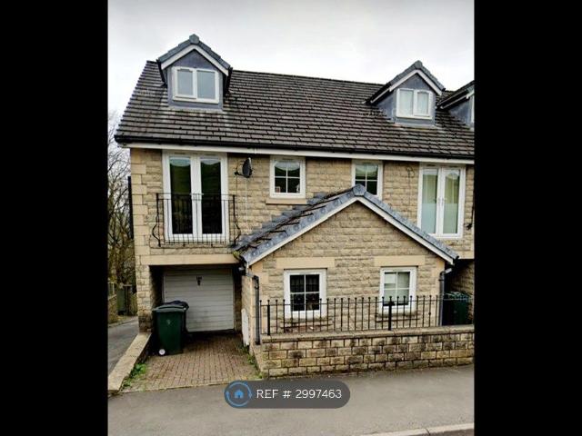 Edgeside Lane, Rossendale BB4, 4 bed end terrace house to rent, £1,750 pcm | PrimeLocation