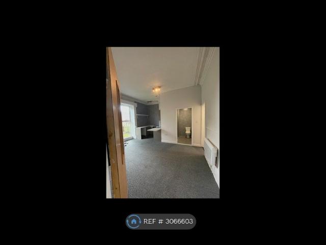 Edgerton, Huddersfield HD1, 1 bed flat to rent, £550 pcm | PrimeLocation