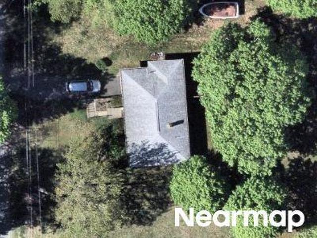 Edgewood Dr
