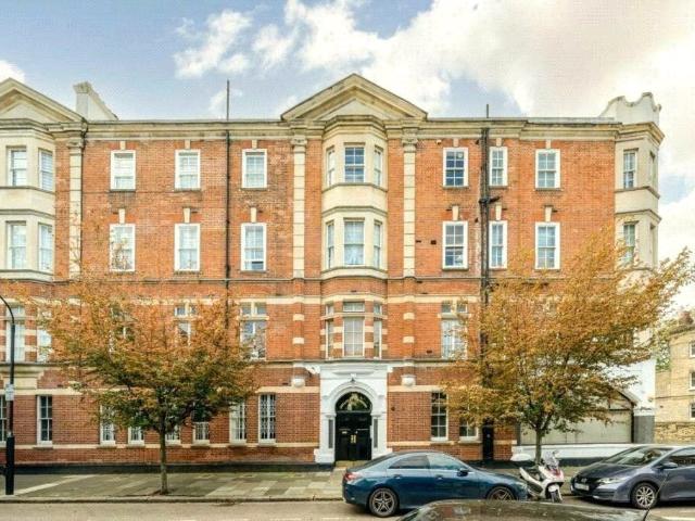 Edith Villas, London W14, 3 bed flat to rent, £2,800 pcm | PrimeLocation