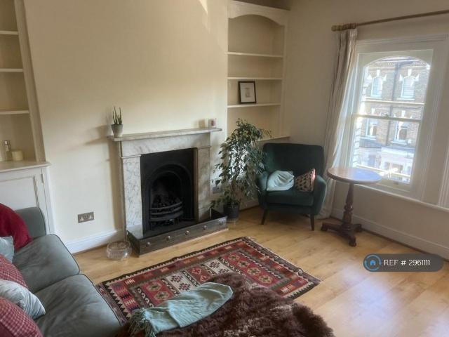 Edith Road, London, W14 2 bed maisonette to rent £2,800 pcm £646 pw