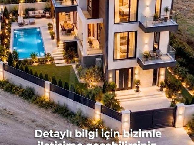 EDİRNE 100.YIL MAHALESİNDE 7+1 INFİNİLTY HAVUZLU SATILIK VİLLA