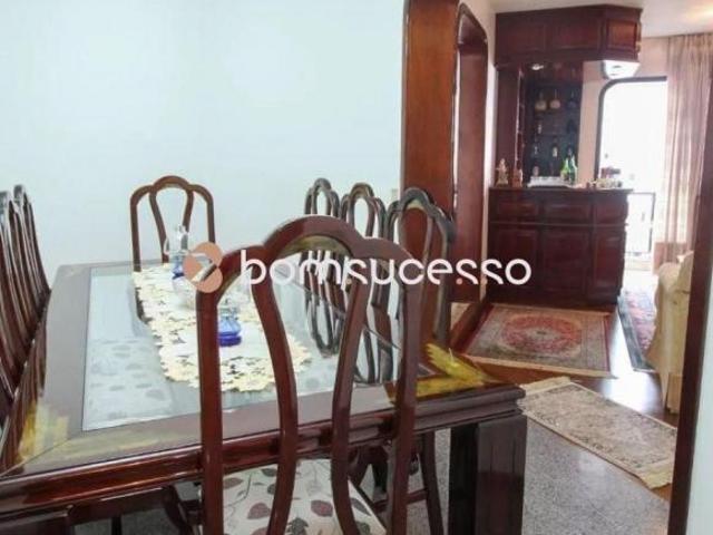 Edifício Tivoli Apartamento com 3 dormitórios à venda, 161 m² por R$ 1.400.000 Jardim Anália Fra
